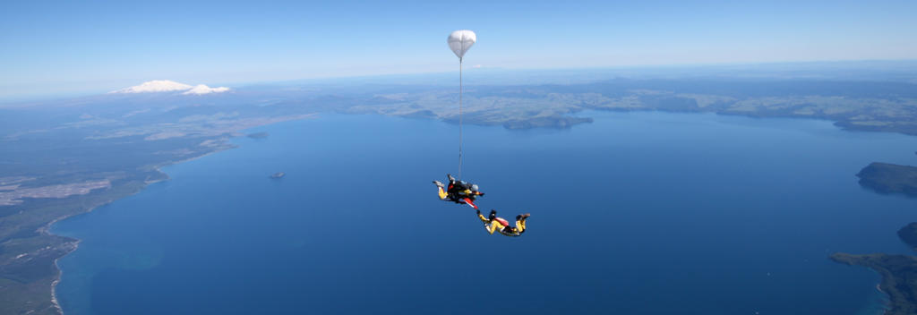For the adrenaline junkies, doing a Taupō skydive should be at the top of their bucket list.