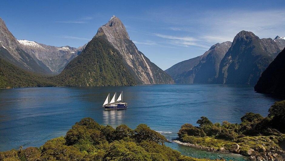 Milford Sound Overnight Cruises - Real Journeys